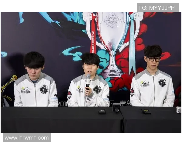 电竞新闻全明星赛中IG团队协作表现分析与评价探讨